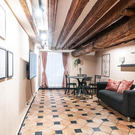 Appartement Giano Host - San Bernardo à Gênes Extérieur photo