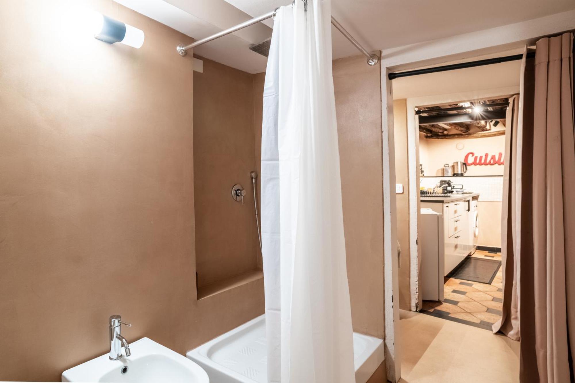 Appartement Giano Host - San Bernardo à Gênes Extérieur photo