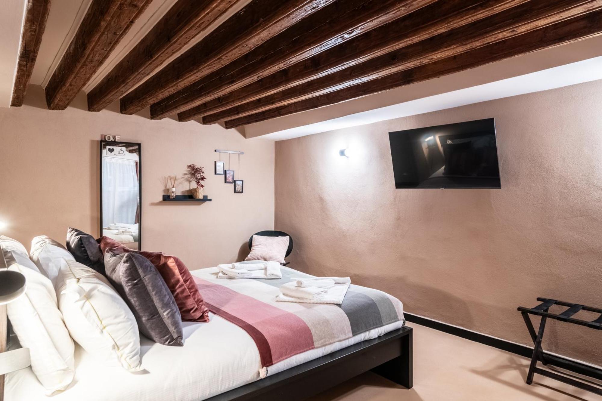 Appartement Giano Host - San Bernardo à Gênes Extérieur photo