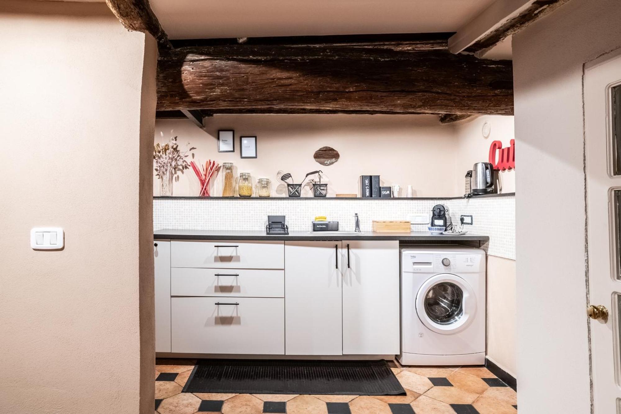 Appartement Giano Host - San Bernardo à Gênes Extérieur photo